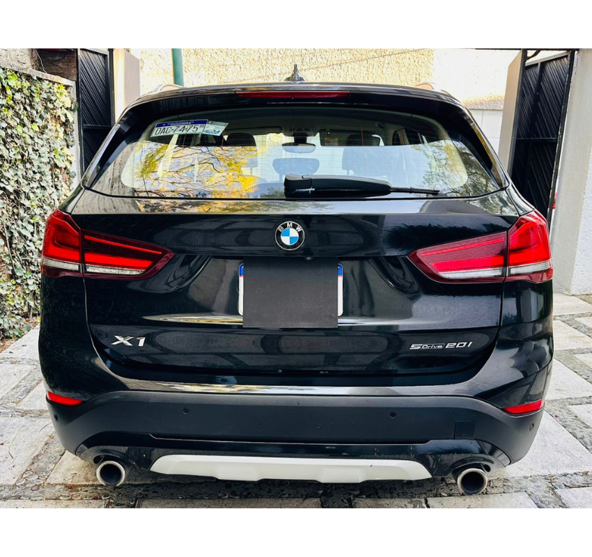 
										BMW X1 SDrive20i AT 2022 full									