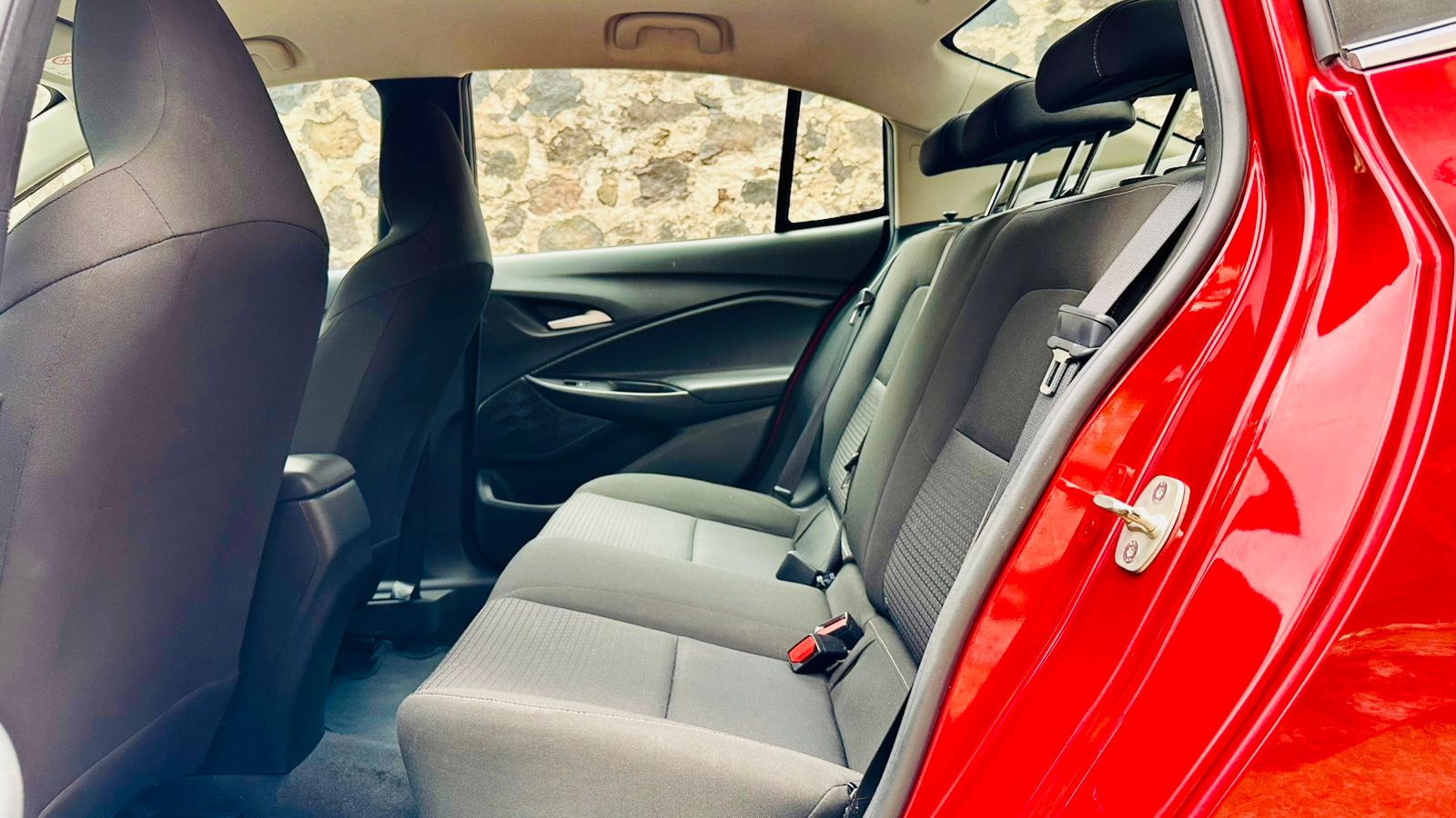 
								Chevrolet Onix LT 2023 full									
