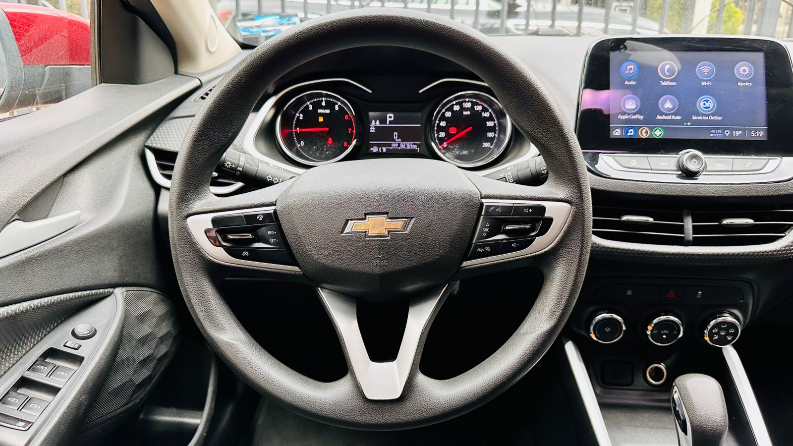 
								Chevrolet Onix LT 2023 full									