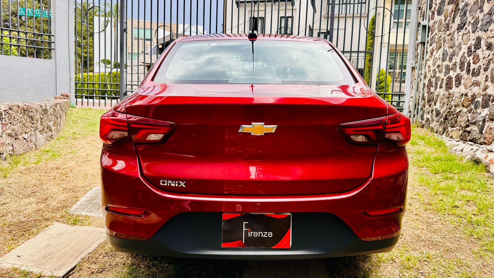 
								Chevrolet Onix LT 2023 full									