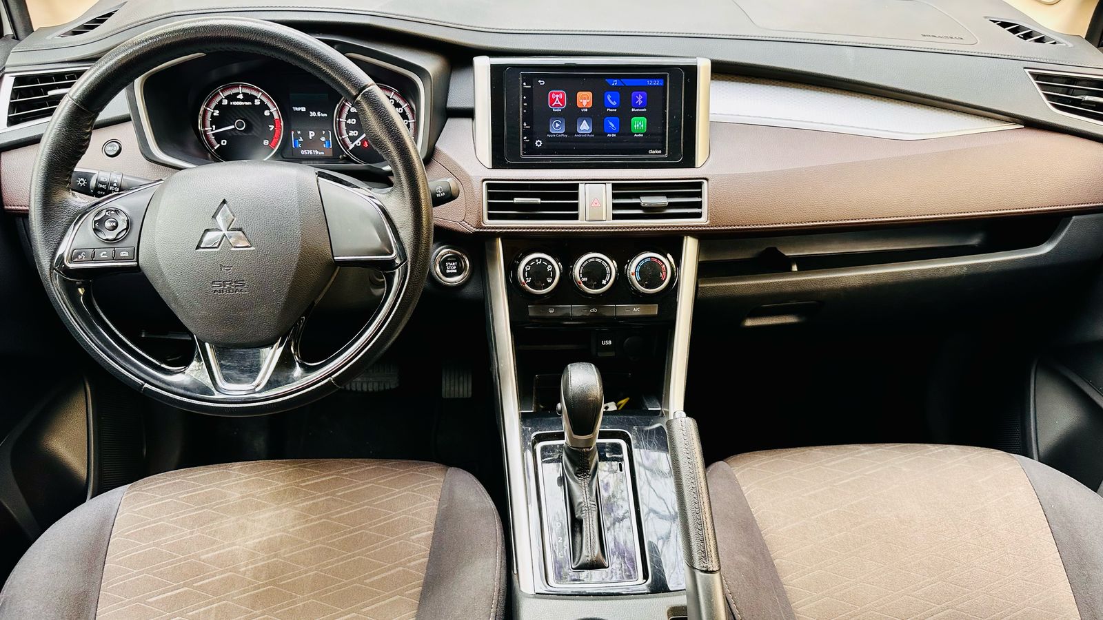 
								MITSUBISHI XPANDER CROSS LIMITED 2023 full									
