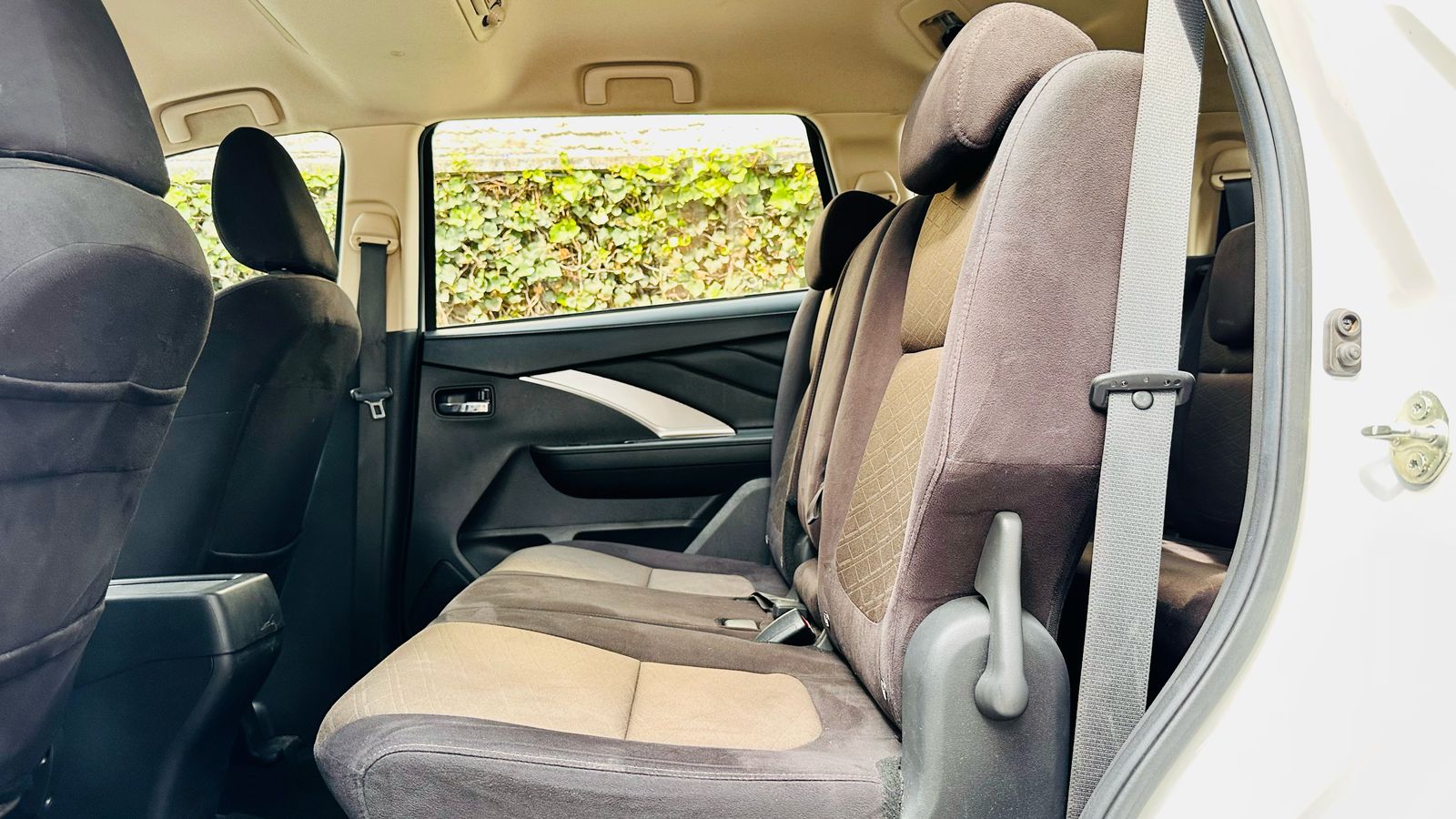 
								MITSUBISHI XPANDER CROSS LIMITED 2023 full									